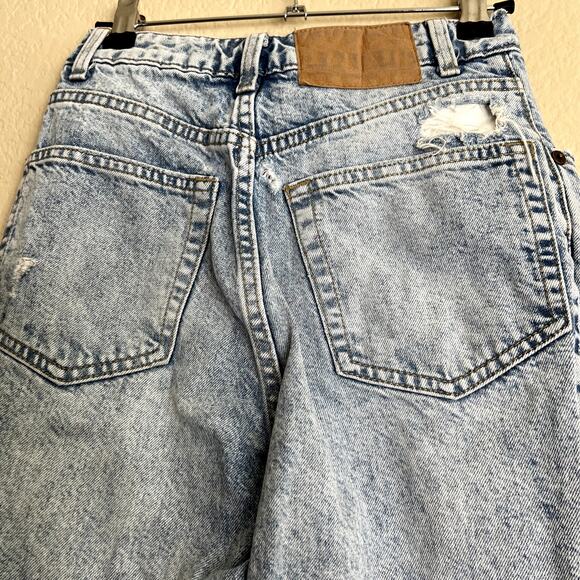 Cheap Monday Donna Trash Metal Destroyed Jeans Women 23 Denim Loose Distressed - Picture 10 of 13